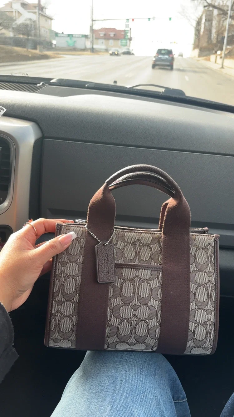 Coach Outlet Smith Tote Bag 24 In Signature Jacquard